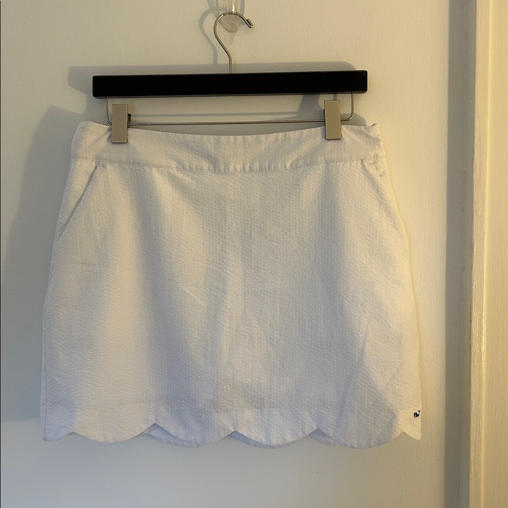 Vineyard Vines White Scalloped Hem Golf Skirt